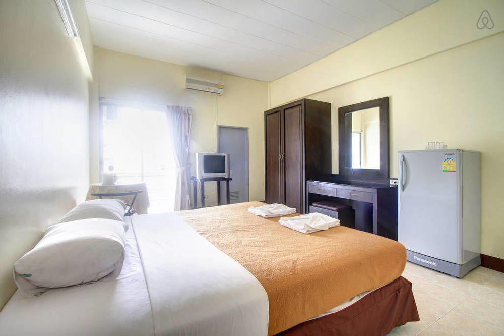 เอกกมล อพาร์ทเมนท์ Hotel Phuket ภายนอก รูปภาพ